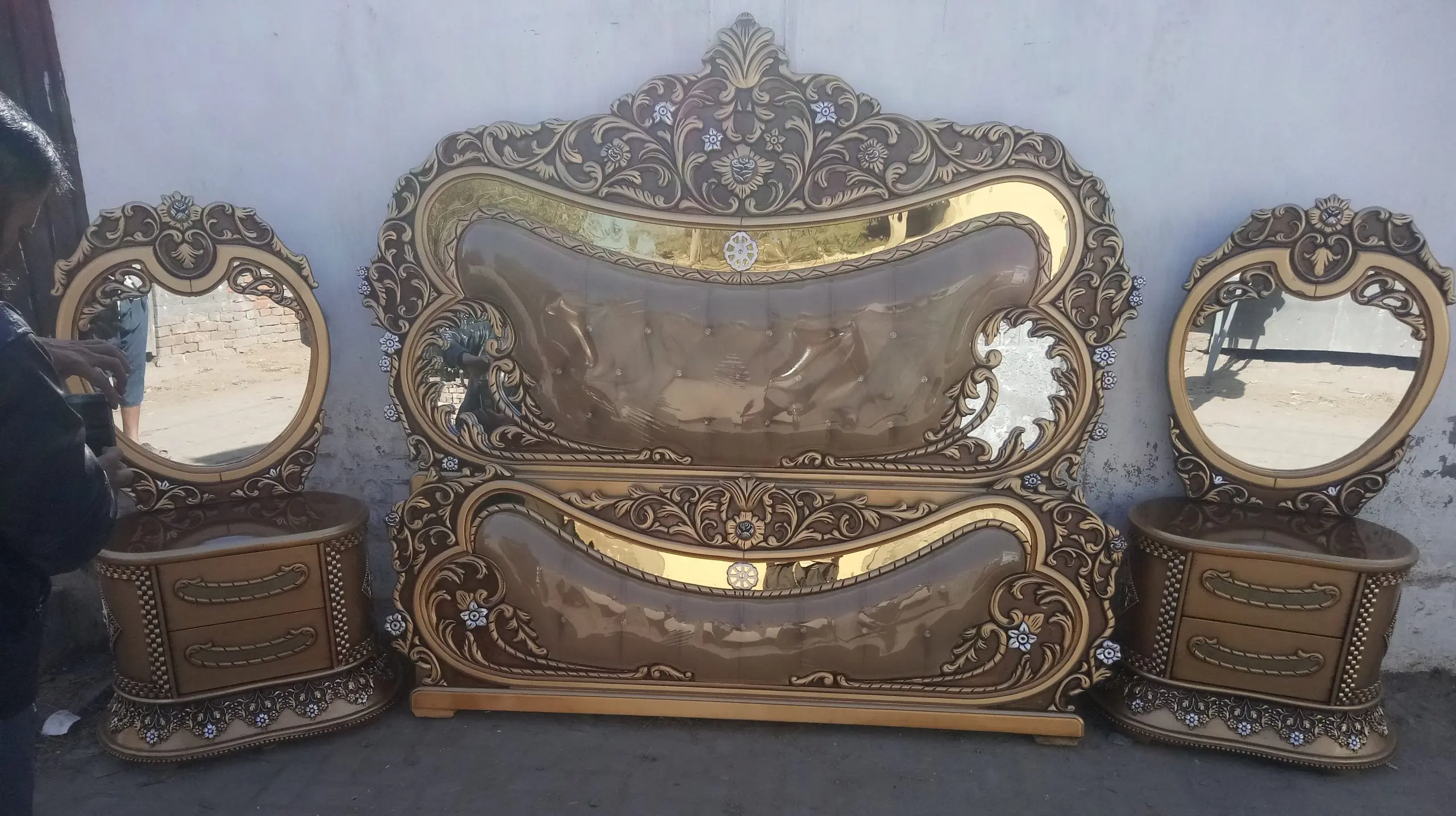 Crown Rope Curve Mirror Set Unassembled