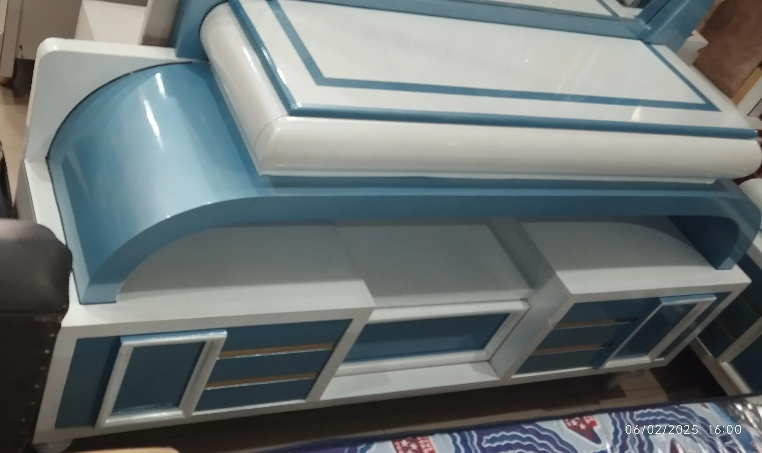 Blue Panel Bed Set with Mirror Towers Set's Dressing Zoomed